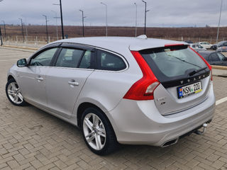 Volvo V60 foto 7