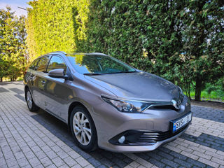 Toyota Auris foto 2