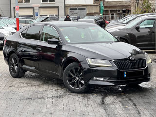 Skoda Superb foto 5