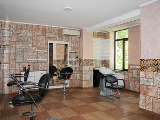 Salon frumusete, spatiu comercial, oficiu foto 1