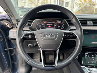 Audi E-tron Sportback foto 14