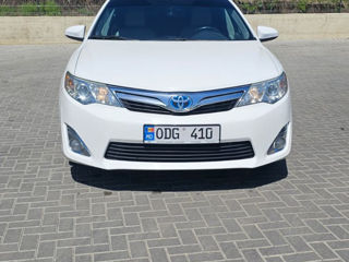 Toyota Camry foto 1