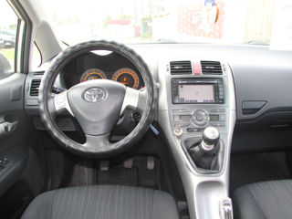 Toyota Auris foto 11