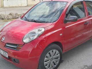 Nissan Micra foto 4