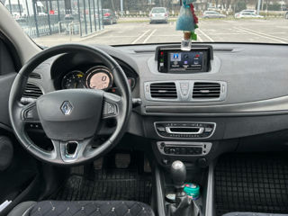 Renault Megane foto 2