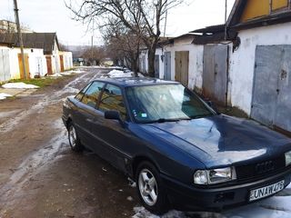 Audi 80 foto 3