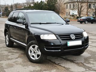 Volkswagen Touareg foto 3