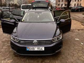 Volkswagen Passat foto 8