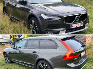 Volvo V90 Cross Country foto 2