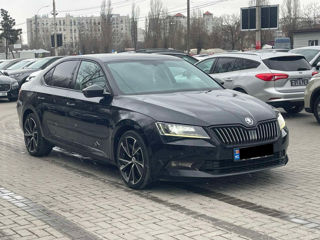 Skoda Superb foto 4