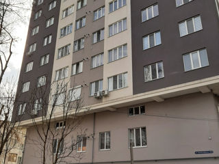 Apartament cu 2 camere, 70 m², Râșcani, Chișinău foto 12