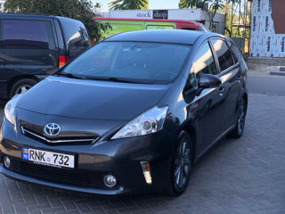 Toyota Prius + foto 2