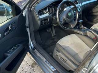 Skoda Superb foto 9