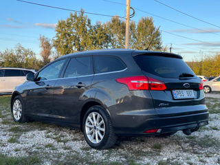 Ford Focus foto 4