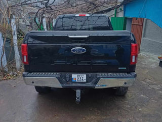 Ford F-150 Lariat foto 7