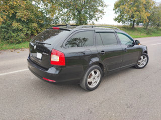 Skoda Octavia foto 3