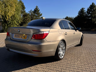 BMW 5 Series foto 5