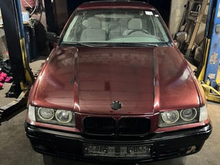 BMW 3 Series foto 7