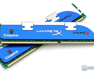 Vând RAMM DDR4 8 gb