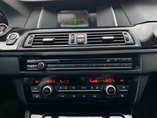 BMW 5 Series foto 15