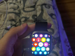 Vând copia Apple Watch