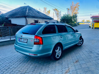 Skoda Octavia foto 4