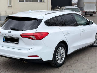 Ford Focus foto 6