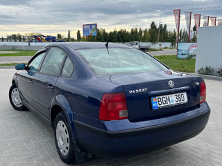 Volkswagen Passat foto 8