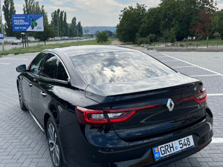 Renault Talisman foto 2