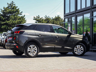 Peugeot 3008 foto 1