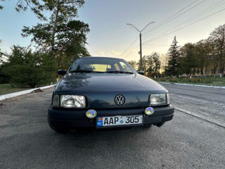 Volkswagen Passat foto 2