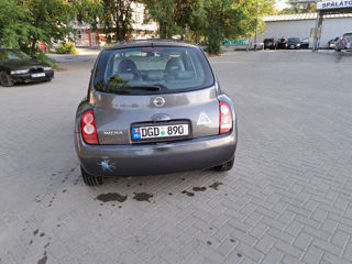 Nissan Micra foto 5