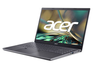 Acer Aspire 3 foto 4