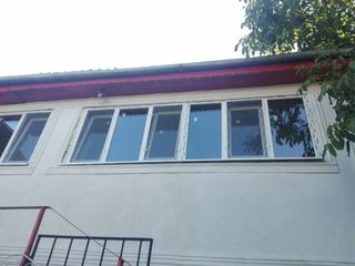 Uși și geamuri la preț bun și calitate înaltă! Plase anti-insecte. foto 4