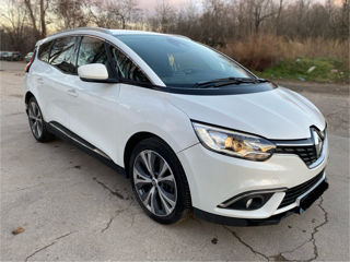 Renault Grand Scenic foto 2