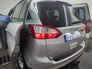 Ford Grand C-MAX foto 7