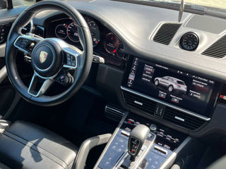 Porsche Cayenne foto 8