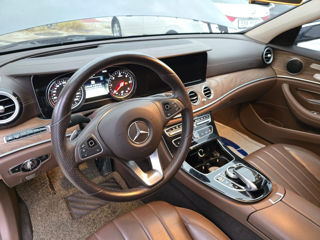 Mercedes E-Class foto 7