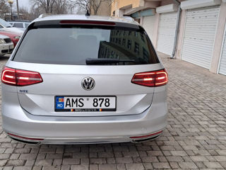 Volkswagen Passat foto 8