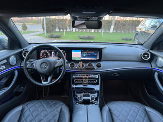 Mercedes E-Class foto 10