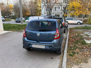 Dacia Sandero foto 3