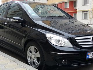 Mercedes B Class foto 1