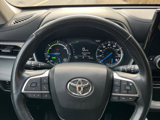 Toyota Highlander foto 10