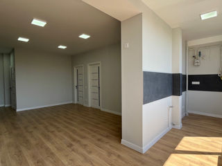 Apartament cu 2 camere, 65 m², Buiucani, Chișinău foto 5