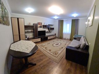Apartament cu 2 camere, 70 m², Buiucani, Chișinău