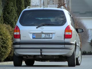 Opel Zafira foto 4