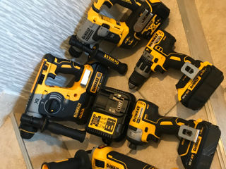 Dewalt