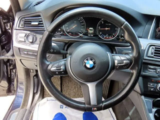 BMW 5 Series foto 6