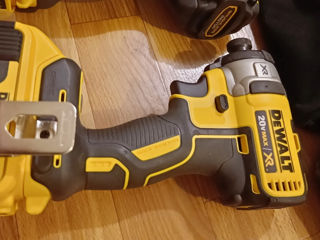 Dewalt DCF887 20V MAX  бесщеточный гайковерт  (Impact)  Абсолютно новый оригинальный бесщеточный инс