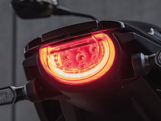 Honda CB1000R Black EDT foto 6